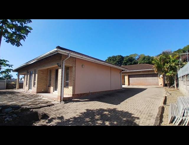 2 BEDROOM HOUSE FOR SALE IN SEA VIEW